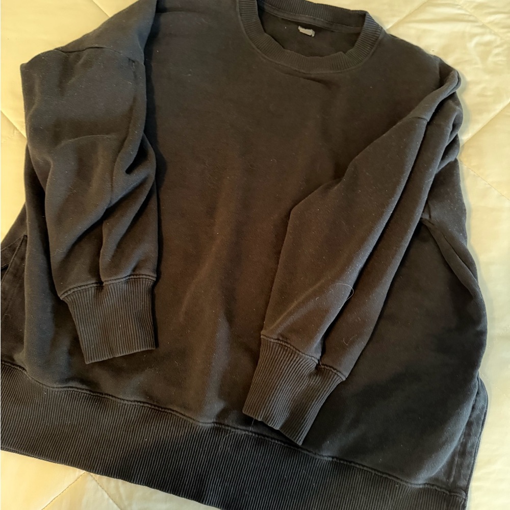 Black Crewneck Sweater - aerie